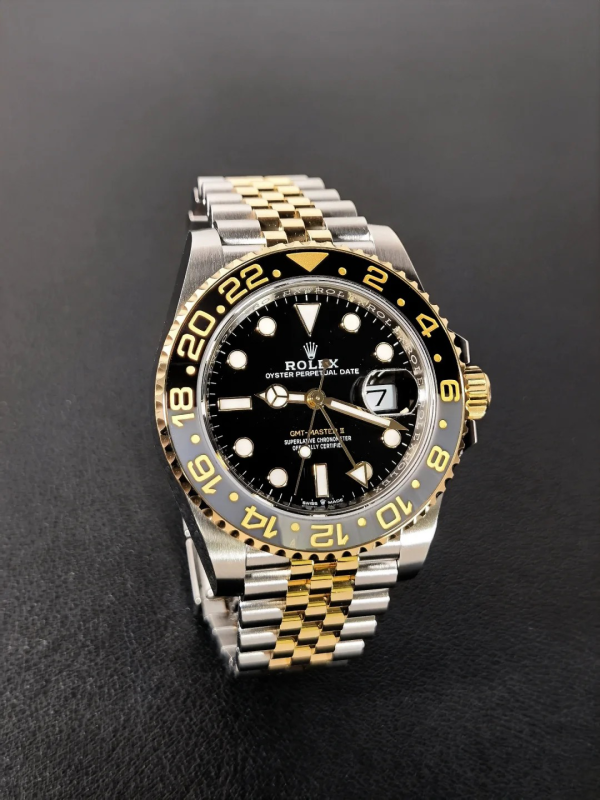 Rolex GMT-Master II 126713 GRNR Jubilee Strap