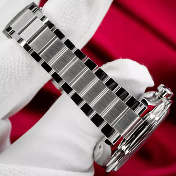 Omega Speedmaster Moonwatch 311.30.40.30.01.001
