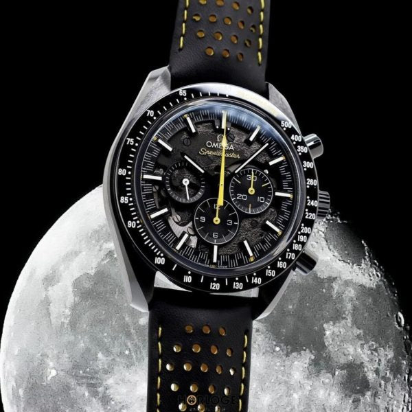 Omega Speedmaster Moonwatch Dark Side of the Moon Apollo 8 311.92.44.30.01.001