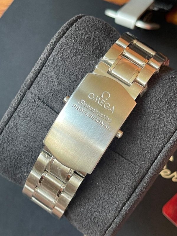 Omega Speedmaster Professional Moonwatch Big Box 311.30.42.30.01.006