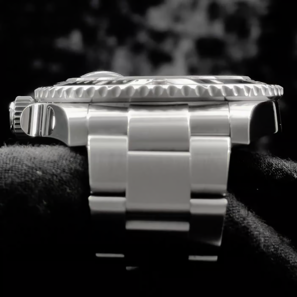 Rolex Submariner 126610LN