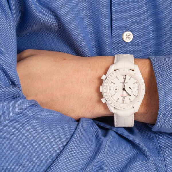 OmegaSpeedmaster Moonwatch Co-Axial White Side of the Moon 311.93.44.51.04.002