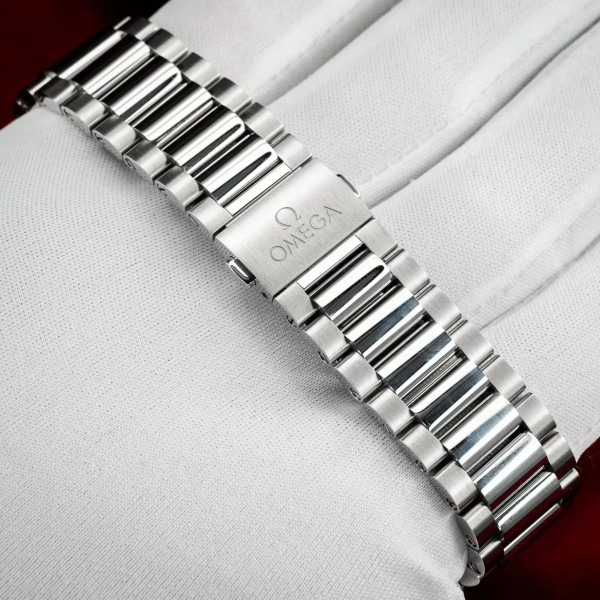 Omega Seamaster Aqua Terra 150M Master Chronometer 38 Stainless Steel 220.10.38.20.10.002