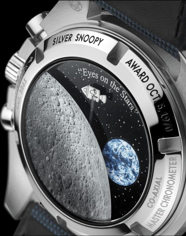 Omega Speedmaster Professional Moonwatch Anniversary Snoopy 310.32.42.50.02.001