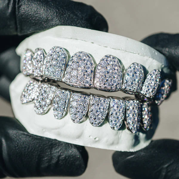 #9B. Iced VVS Moissanite Grillz with Large Moissanites (Zig Zag Setting)