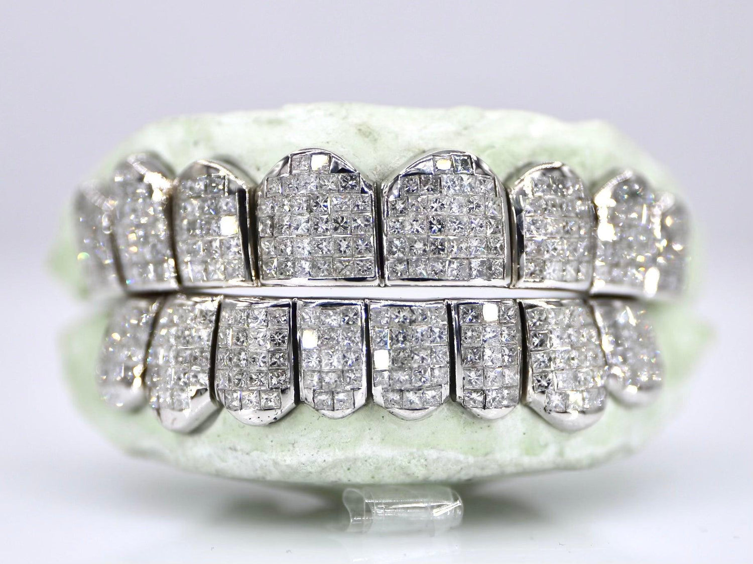 INVISIBLE SET GRILLZ