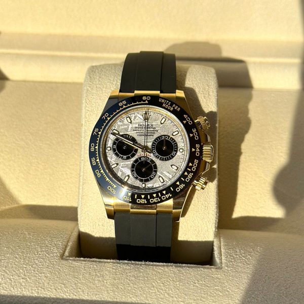 Daytona 116518 White Dial on Oysterflex Strap