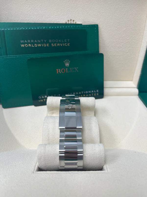 Sky-Dweller 326934 White Dial Oyster Bracelet