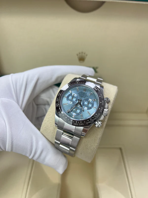 Daytona 116506 Ice Blue Crystal Dial