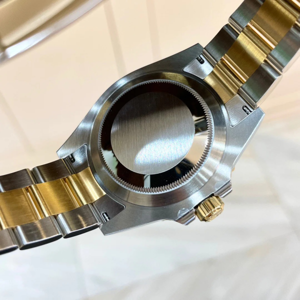 Submariner Date 126613LN