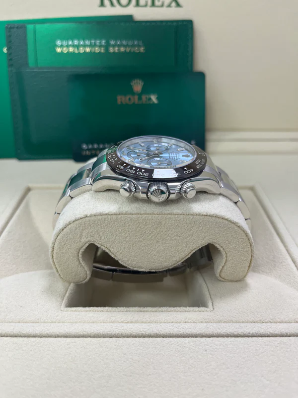 Daytona 116506 Ice Blue Crystal Dial