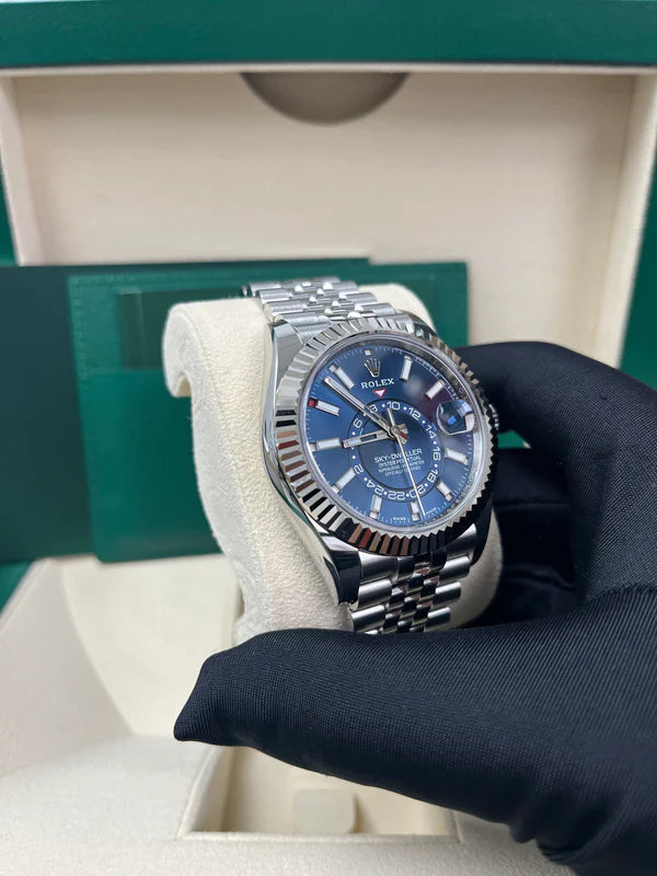 Sky-Dweller 326934 Blue Dial Oyster Bracelet