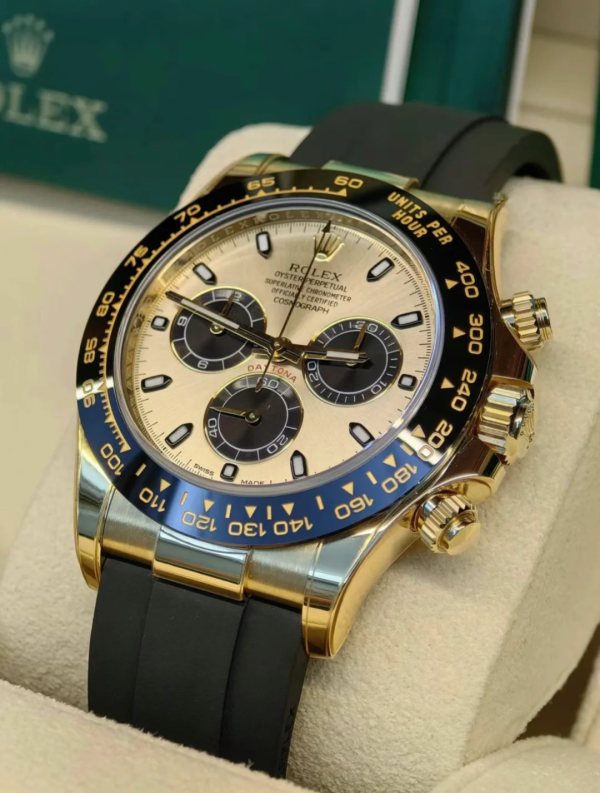 Rolex Cosmograph Daytona 116518 YG/Black Dial on Oysterflex Strap