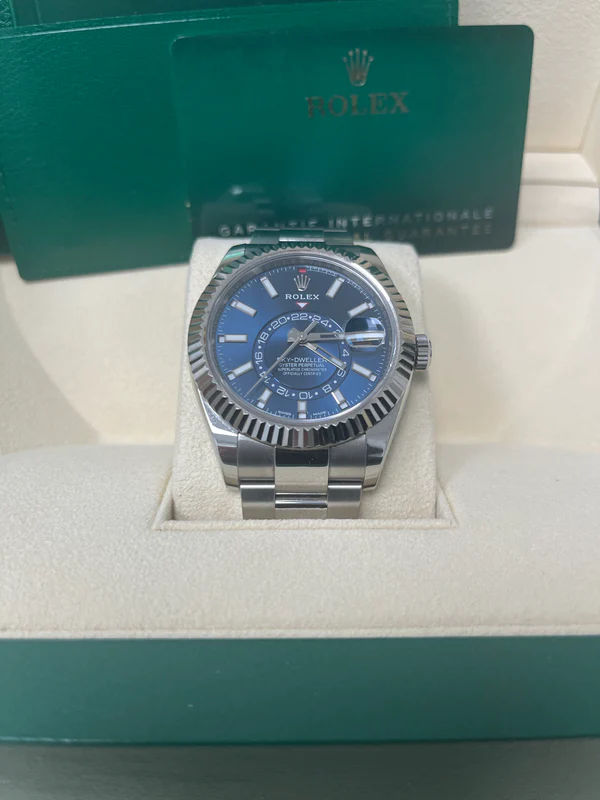 Sky-Dweller 326934 Blue Dial Oyster Bracelet