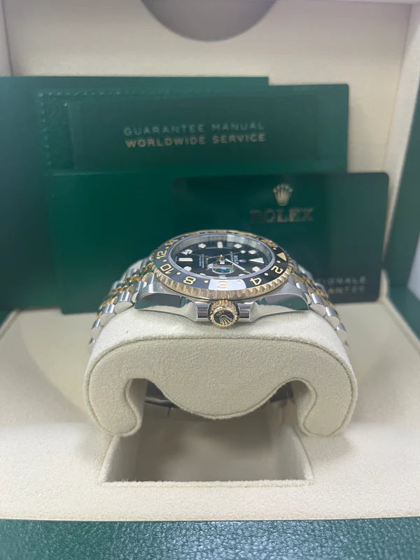 GMT-Master II 126713 GRNR Jubilee Strap