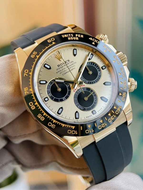 Rolex Cosmograph Daytona 116518 YG/Black Dial on Oysterflex Strap