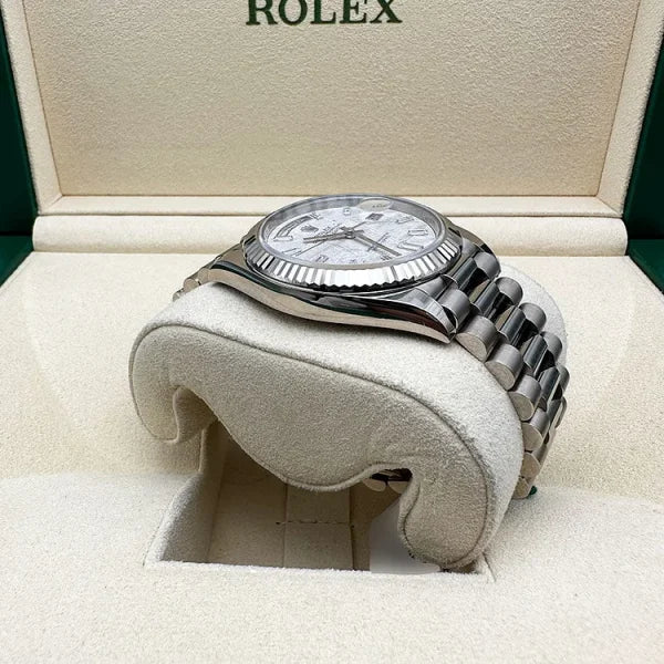 Rolex Day-Date 40 228239 Fluted Bezel Baguette Diamond Meteorite Dial