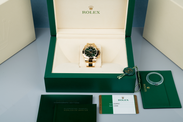 Daytona 116508 40mm Green Dial on YG Bracelet