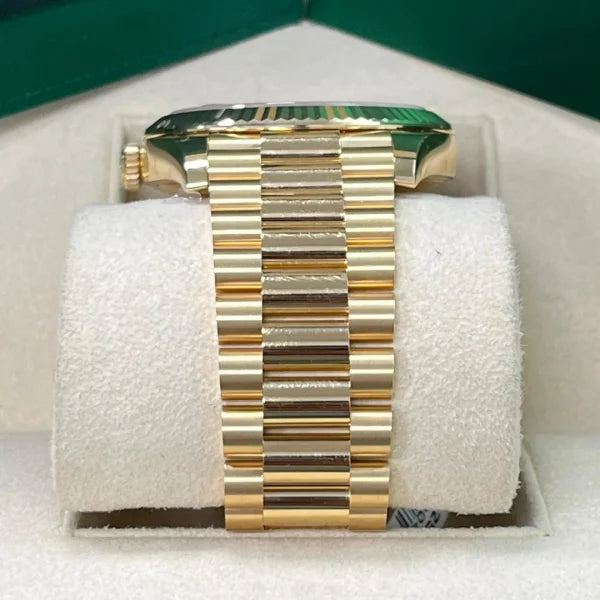 Day Date 40 228238 Silver Stick Dial on President Bracelet