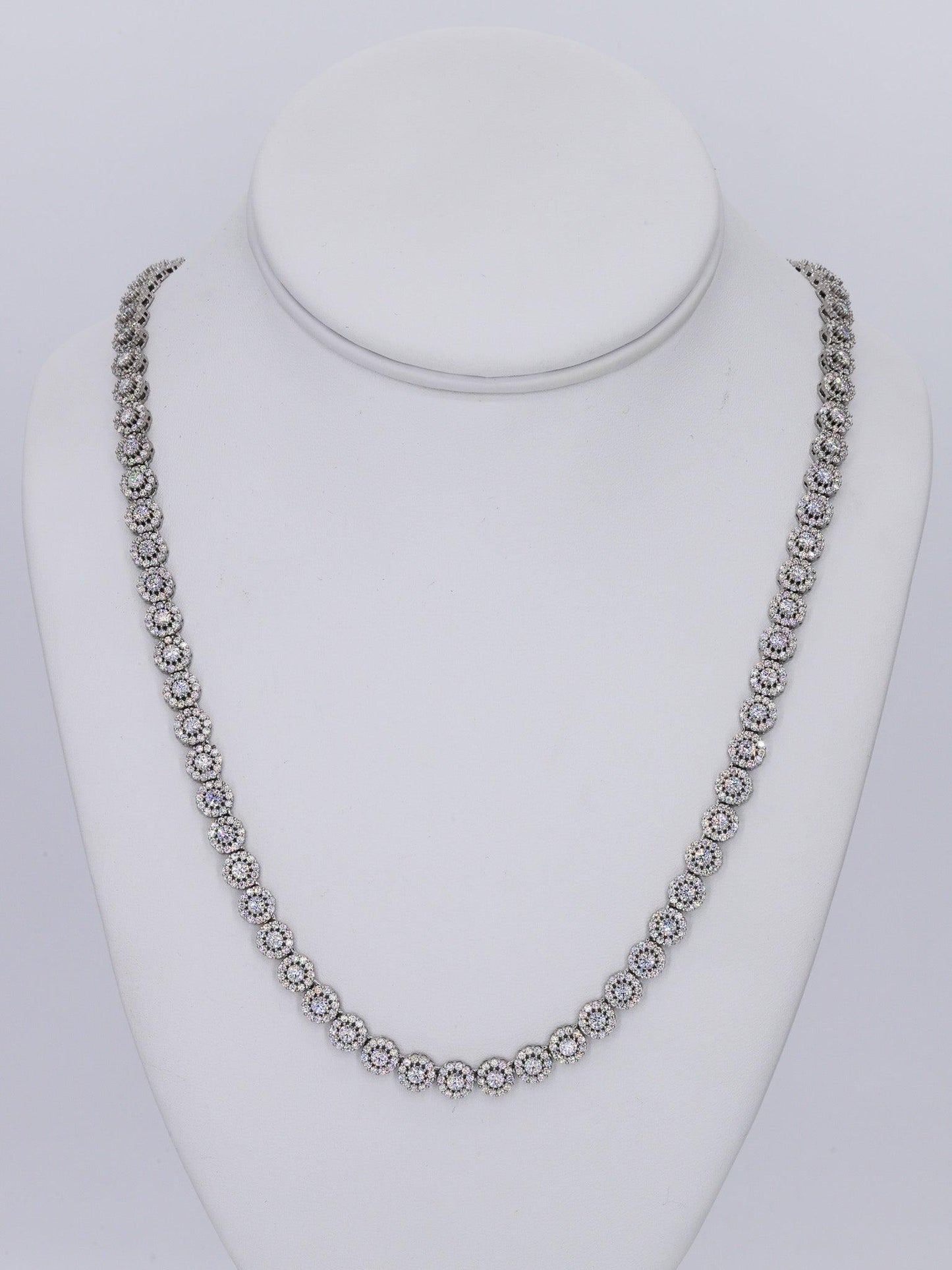 7MM Flower Set VVS Moissanite Daimond 22 Inch Chain