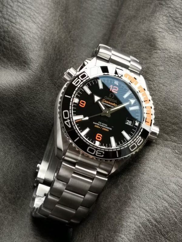 Omega Seamaster Planet Ocean 600M Co-Axial 43.5 Master Chronometer 215.30.44.21.01.002