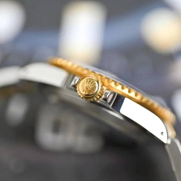 Rolex Submariner Date 16613 Black Superluminova