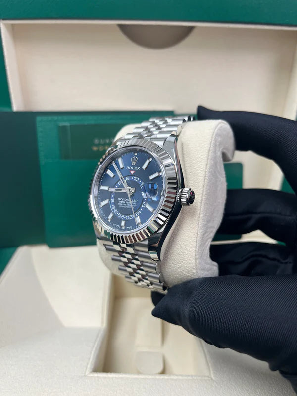 Sky-Dweller 326934 Blue Dial Oyster Bracelet