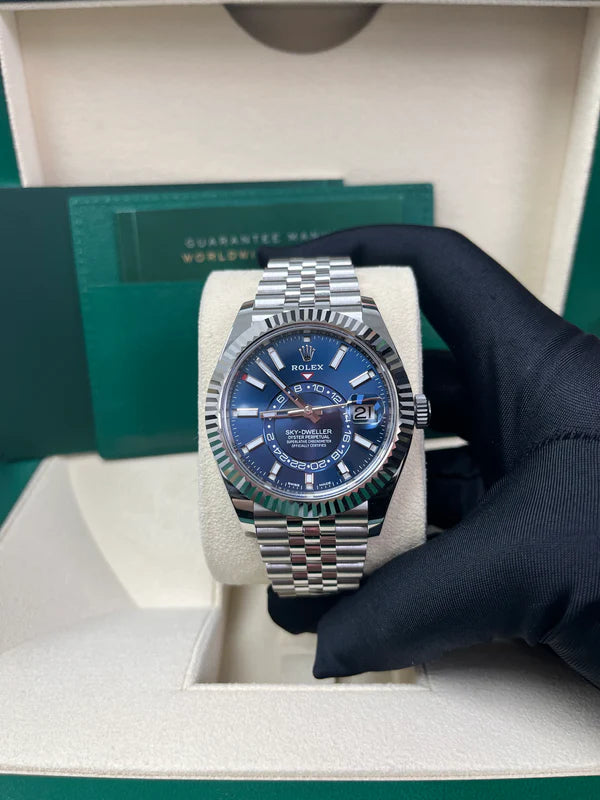 Sky-Dweller 326934 Blue Dial Oyster Bracelet