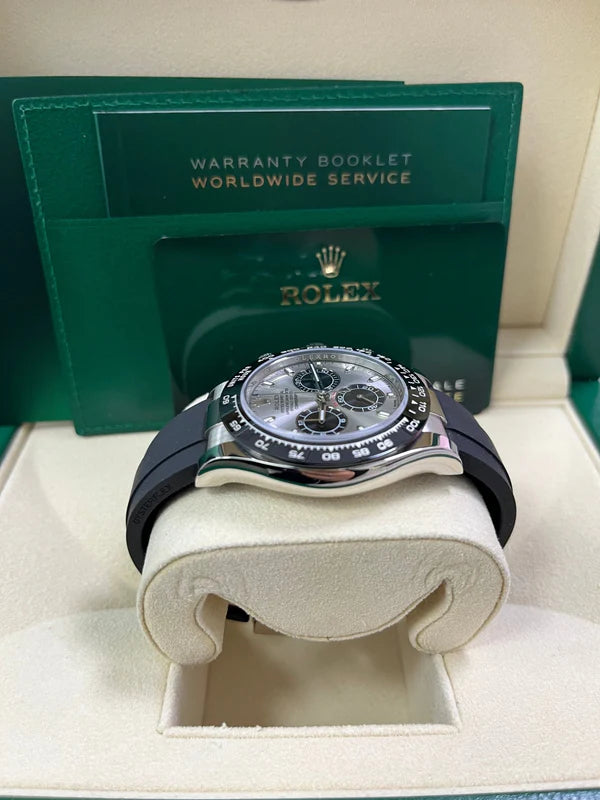 Daytona 126519 Silver Dial on Oysterflex Strap