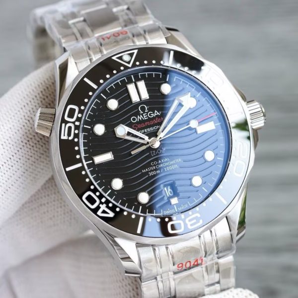 Omega Seamaster Diver 300M Master Co-Axial 210.30.42.20.01.001