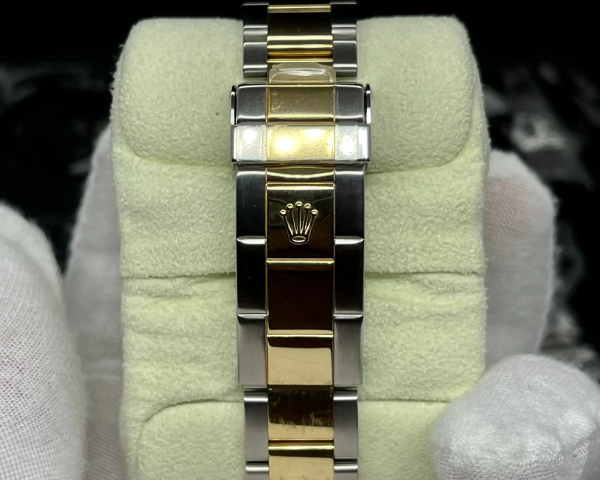 Rolex Submariner Date 16613 Black Superluminova