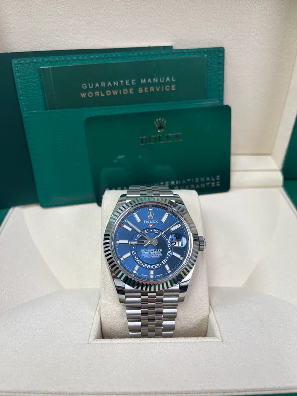 Sky-Dweller 326934 Blue Dial Oyster Bracelet