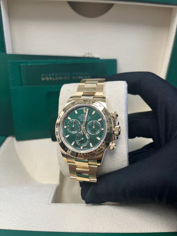 Daytona 116508 40mm Green Dial on YG Bracelet