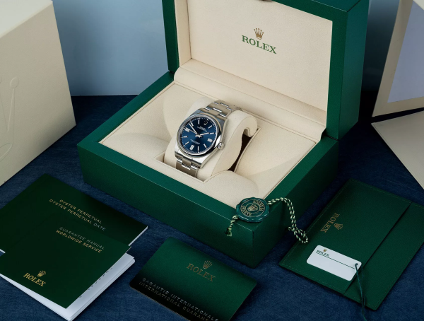 Oyster Perpetual 41mm 124300 904L Steel Blue Dial