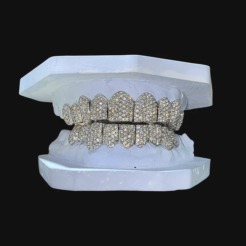 #8. Iced VVS Moissanite Grillz (Zig Zag Setting)